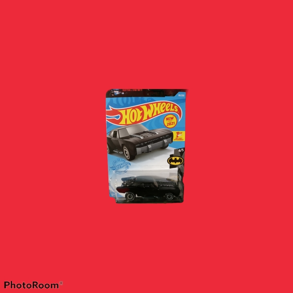 Hotwheel Batmobile - Picture 3 of 7
